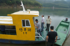 竹山鎮(zhèn)開展水上交通安全檢查